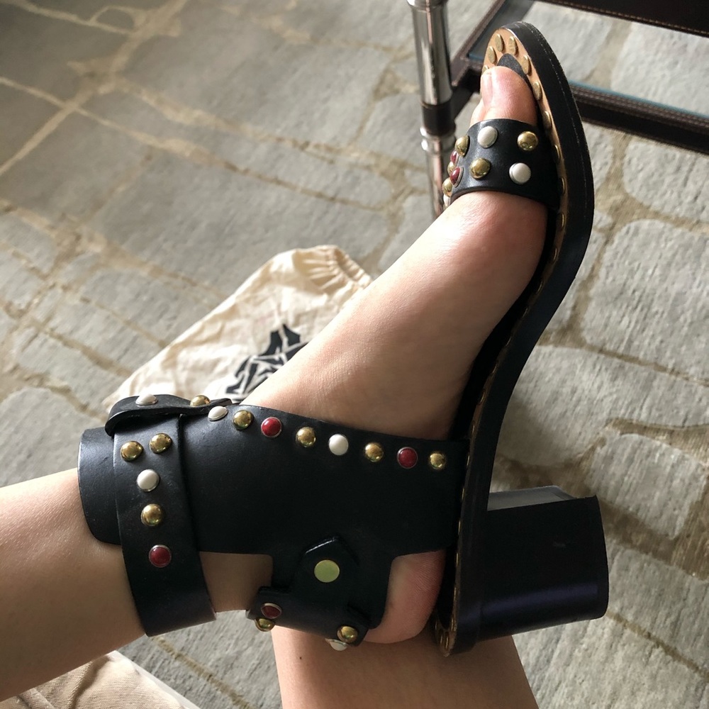 Isabel Marant ‘Jaeryn’ Sandals